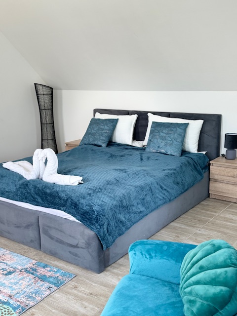 Apartmanet4 - łóżko